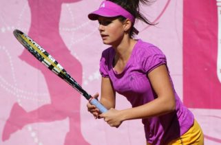 Юлия Стаматова на финал на двойки