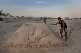 Федерер се появи в Рио, но от пясък