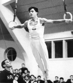 Почина първият ни олимпийски медалист в спортната гимнастика