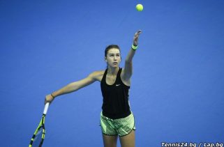 Топалова стигна до четвъртфинал в Ташкент