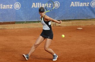 Гергана Топалова започна с две победи в Уругвай