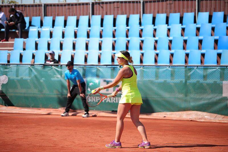 Елица Костова продължава в надпреварата на двойки