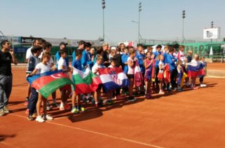 Топ тенисисти при юноши и девойки идват в Бургас