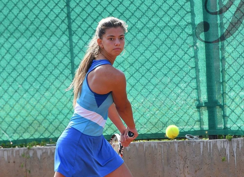 Радулова се класира на два четвъртфинала в Румъния