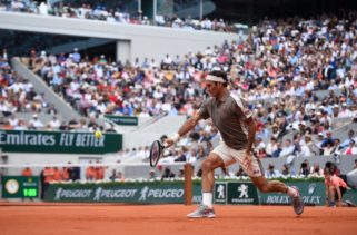 Федерер с трета чиста победа в Париж
